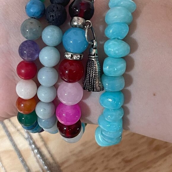 Mystery Bracelet 1lb Lot - Beaded, Cuff, Bangle, Stone, Glass, Metal, Wood - Picture 11 of 16